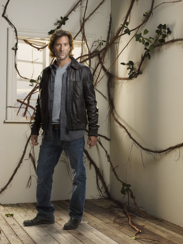 The stars of "LOST" (24 photos)