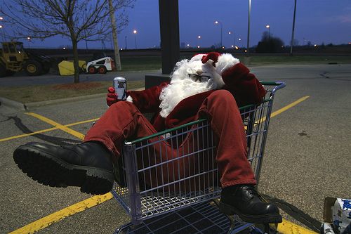 Santas took over the whole world (57 photos)