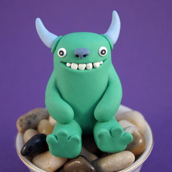 Modeling clay monsters (70 photos)