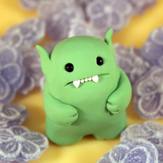 Modeling clay monsters (70 photos)