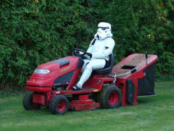 Stormtroopers in everyday life (23 photos)