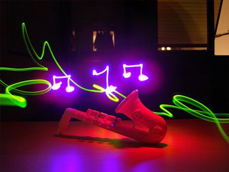 Beautiful Light Graffiti (21 photos)