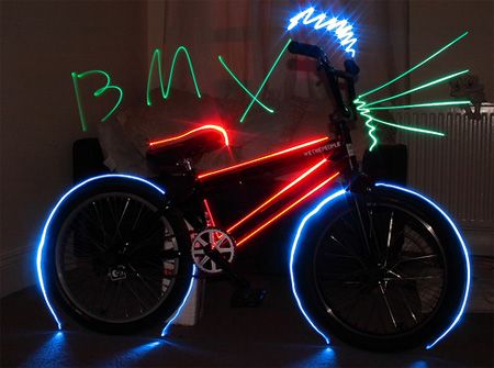 Beautiful Light Graffiti (21 photos)