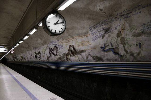 Stockholm subway, very creative! (17 photos)