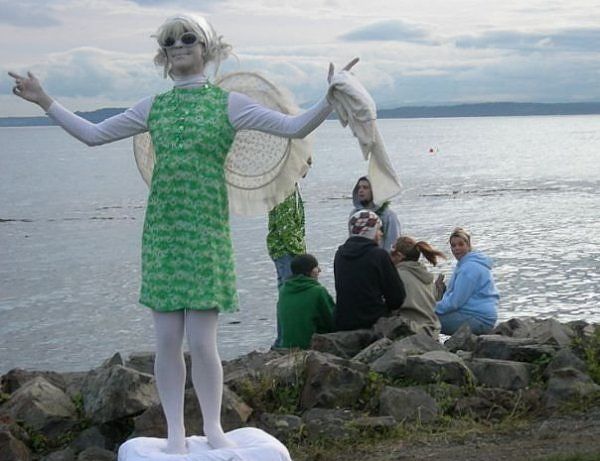 Amazing statues come alive (15 photos)