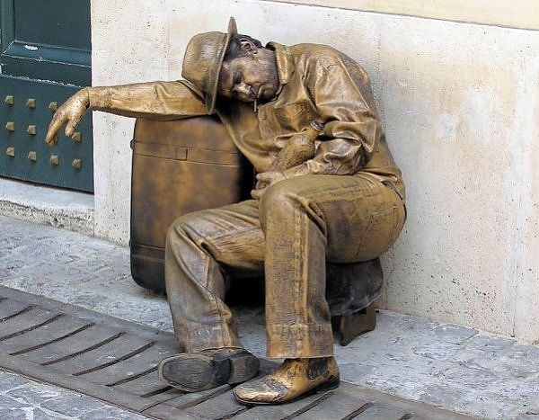 Amazing statues come alive (15 photos)