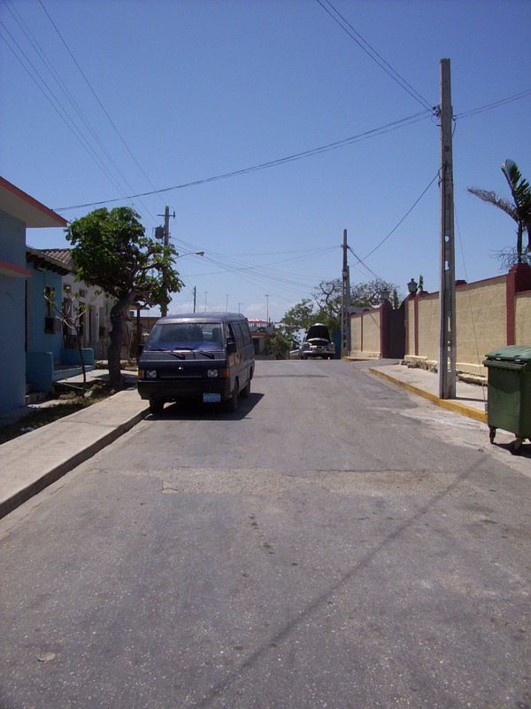 On Cuba’s roads… (37 photos)