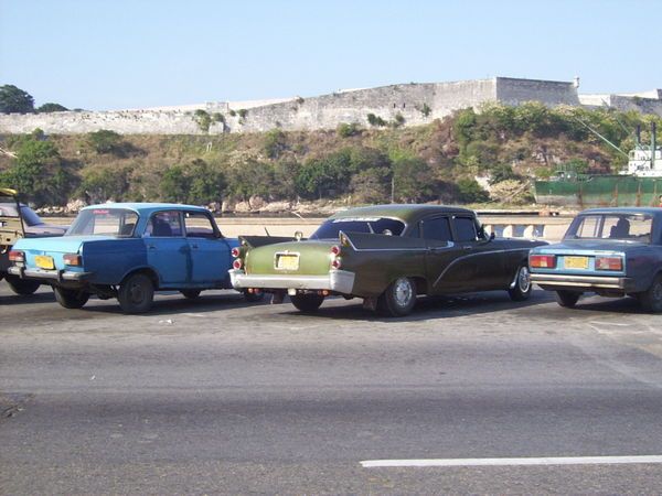 On Cuba’s roads… (37 photos)