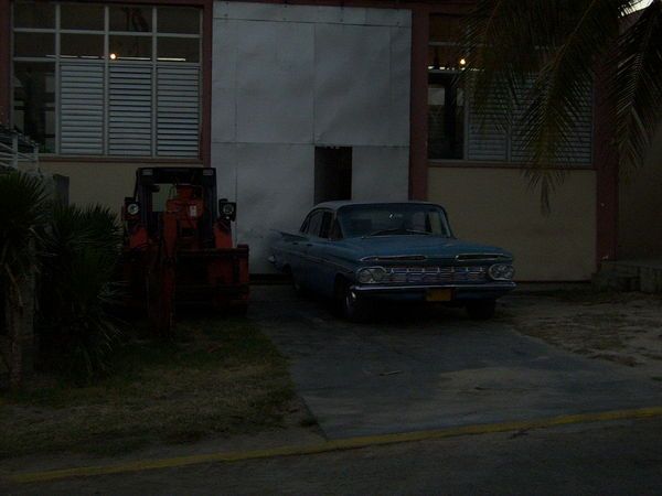 On Cuba’s roads… (37 photos)