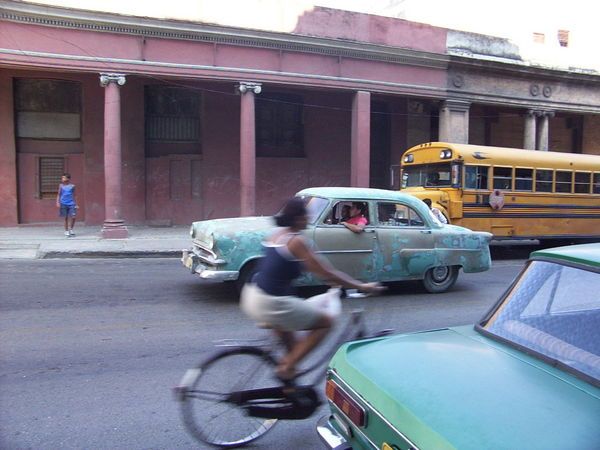 On Cuba’s roads… (37 photos)