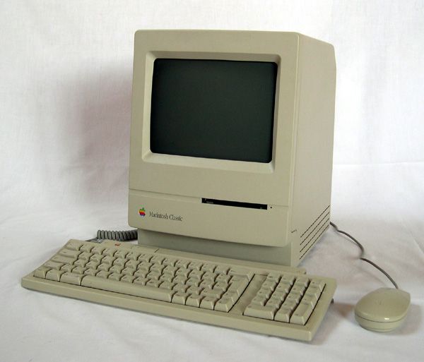 25 years of Apple evolution in pictures (97 photos)