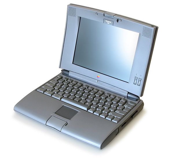 25 years of Apple evolution in pictures (97 photos)