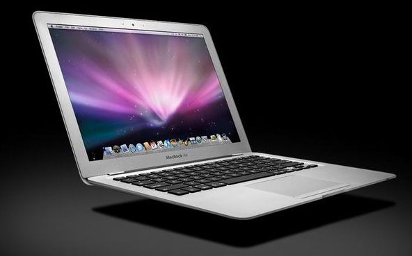 25 years of Apple evolution in pictures (97 photos)
