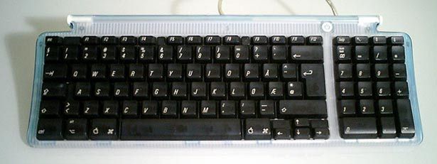 25 years of Apple evolution in pictures (97 photos)