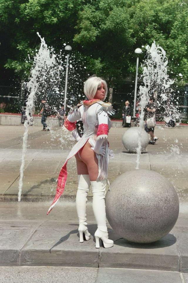 Cosplay girls (35 photos)