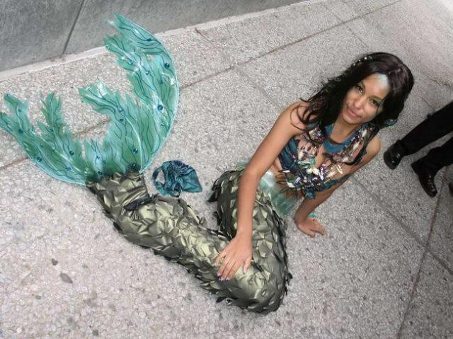 Cosplay girls (35 photos)
