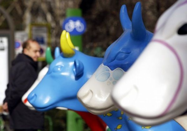 Cow Parade in Madrid (22 photos)