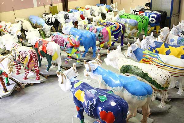Cow Parade in Madrid (22 photos)