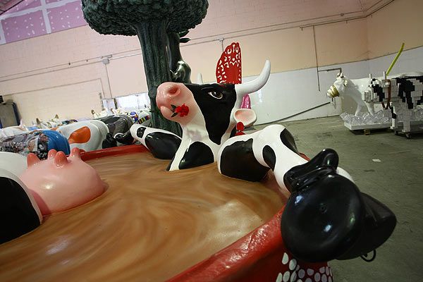 Cow Parade in Madrid (22 photos)