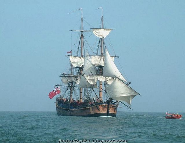Turk pirate ship (12 photos)