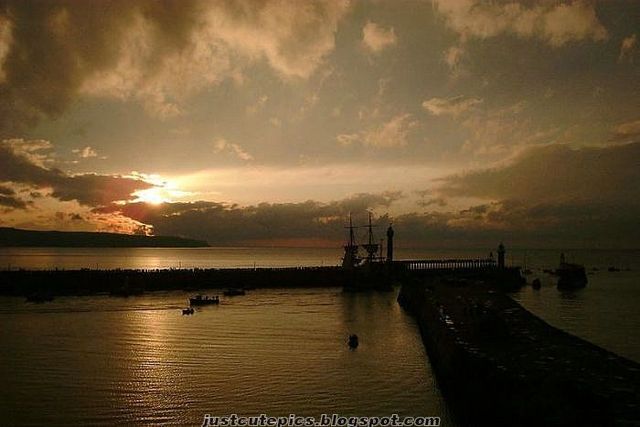 Turk pirate ship (12 photos)
