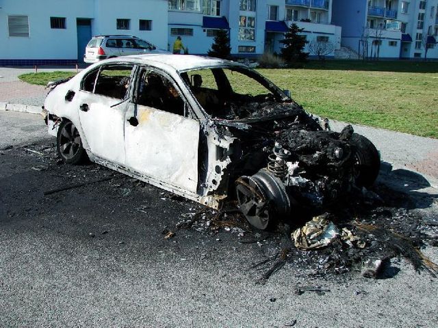 Horrible! Burned cars (9 photos)