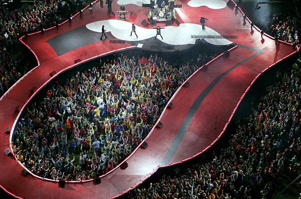 Super Bowl Entertainment (17 photos)
