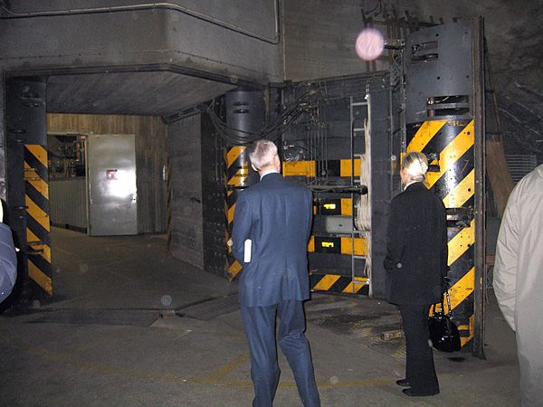 Underground Swedish base (17 photos)