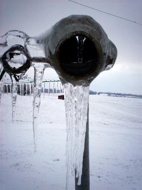 What would happen if it rained in winter? (23 photos)