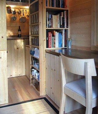The smallest house in the world (6 photos)