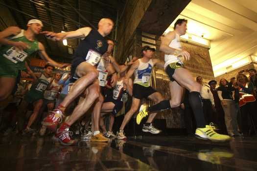 Empire State Building Run Up 2009 (8 photos)