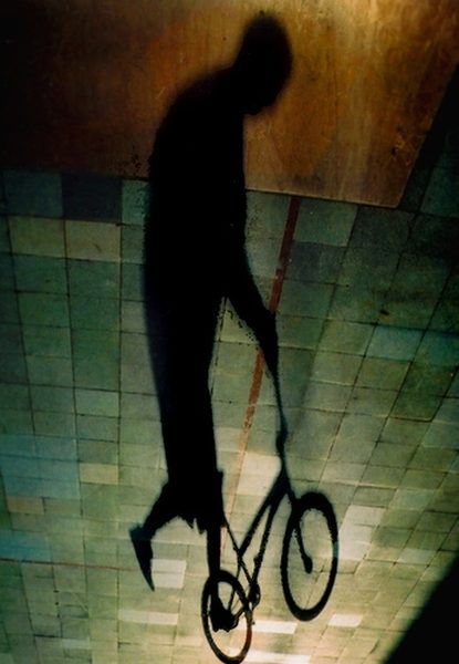 Shadow pictures (21 photos)