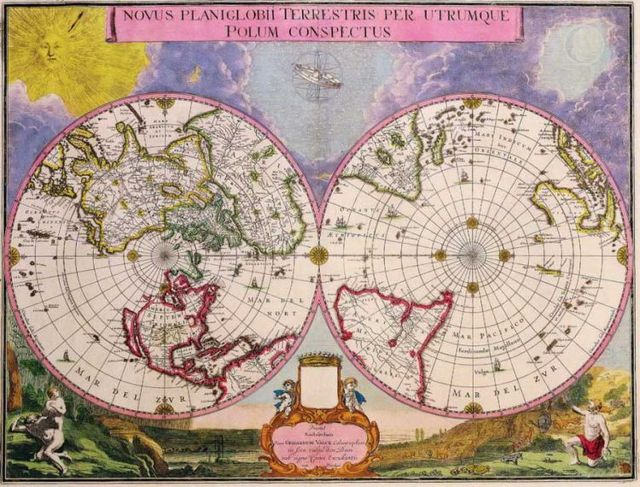 Antique maps of the world (22 photos)