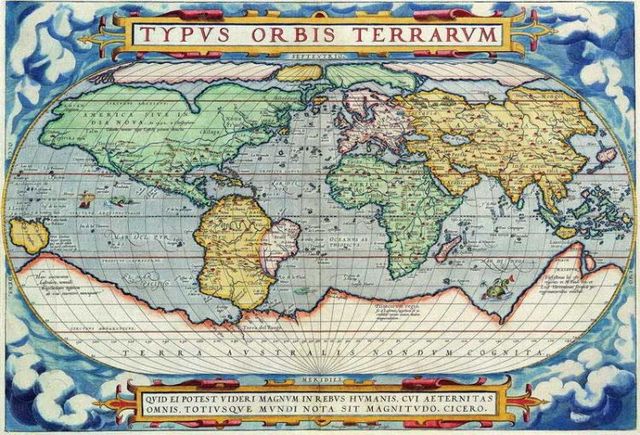 Antique maps of the world (22 photos)