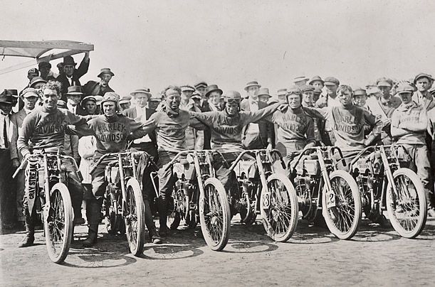 The evolution of Harley-Davidson (13 photos)