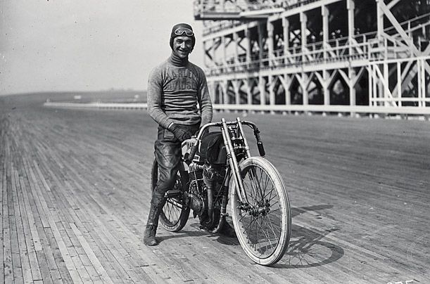 The evolution of Harley-Davidson (13 photos)