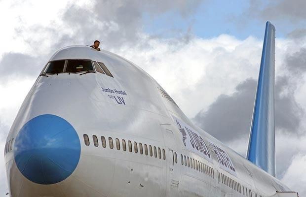 Plane converted into a hostel in Stockholm (14 photos)