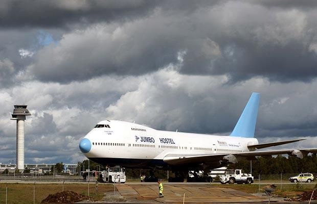 Plane converted into a hostel in Stockholm (14 photos)