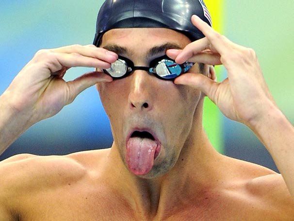 Show your tongue. Excellent photo series (40 photos)