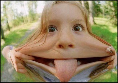Show your tongue. Excellent photo series (40 photos)