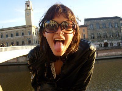 Show your tongue. Excellent photo series (40 photos)