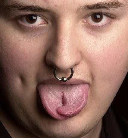 Show your tongue. Excellent photo series (40 photos)