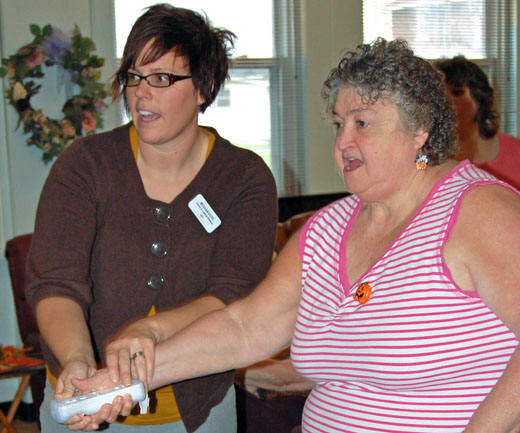 The funniest pictures of old people playing Wii (10 photos)