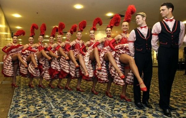Celebrities at the Carnivals (Rio, New Orleans) (41 photos)