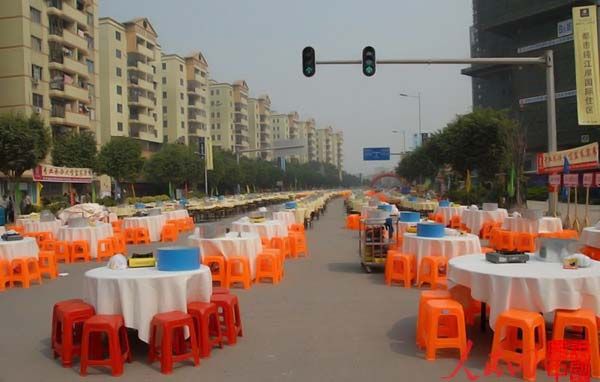 Celebration in China. Not bad, nothing to say…)) (22 photos)