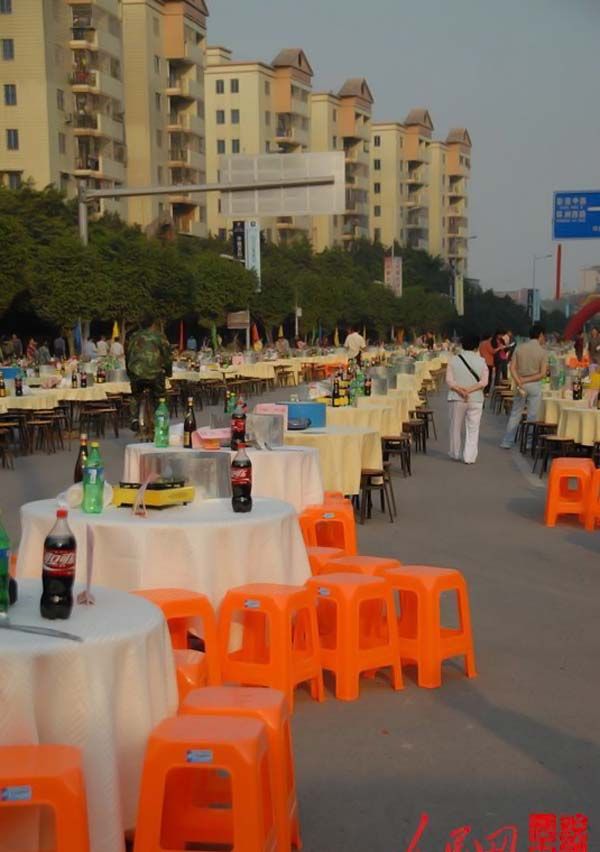 Celebration in China. Not bad, nothing to say…)) (22 photos)