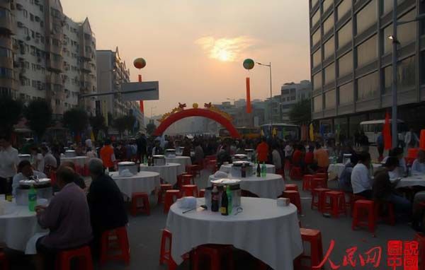 Celebration in China. Not bad, nothing to say…)) (22 photos)