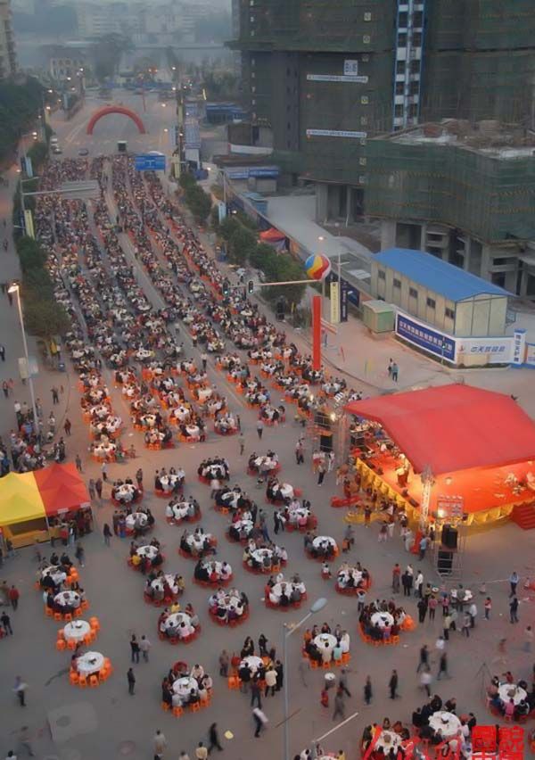 Celebration in China. Not bad, nothing to say…)) (22 photos)