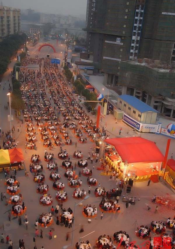 Celebration in China. Not bad, nothing to say…)) (22 photos)