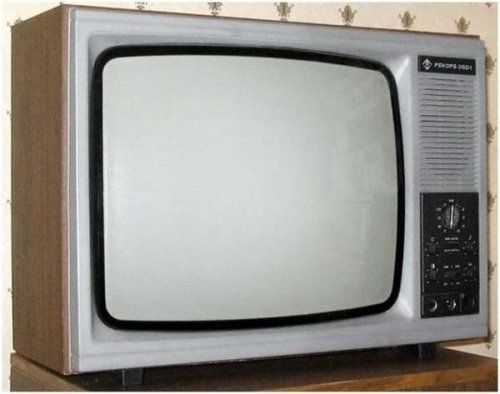 Collection of vintage TV sets (40 photos)